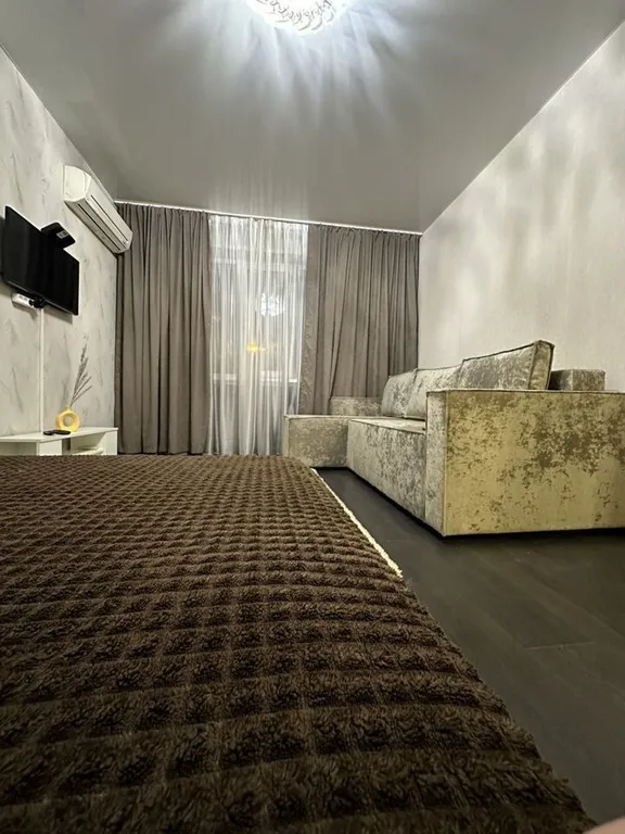 Вместительная двушка у Патронного