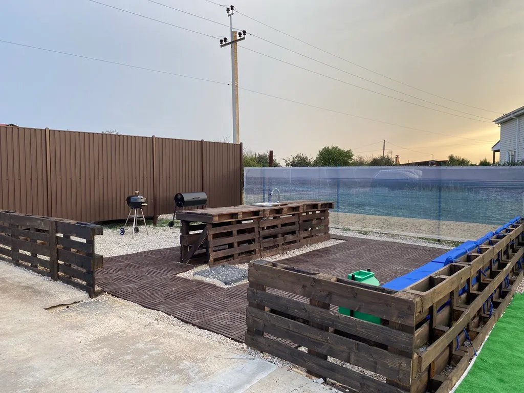 Эко домик с кухней и верандой