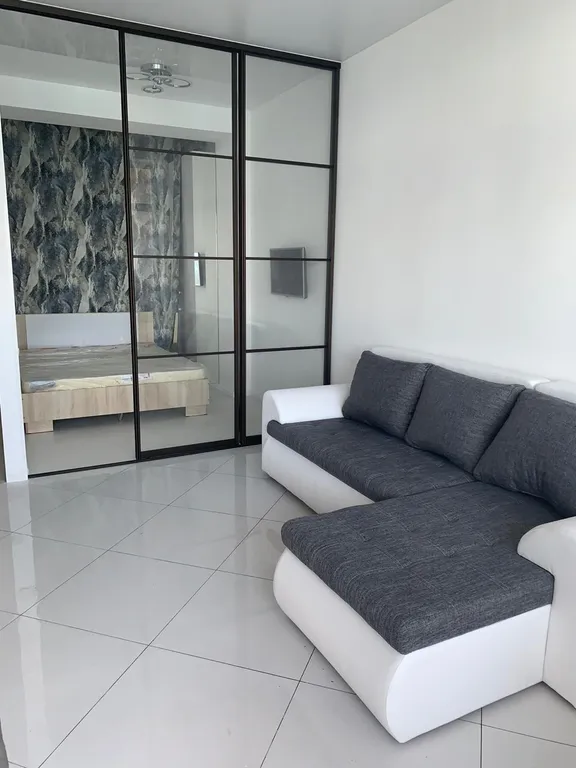 Отличная квартира с видом на море