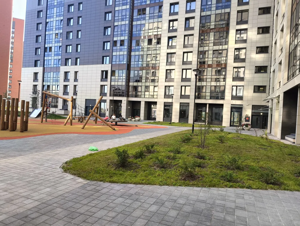 Уютная 2 комнатная квартира в новом ЖК Зелёная река