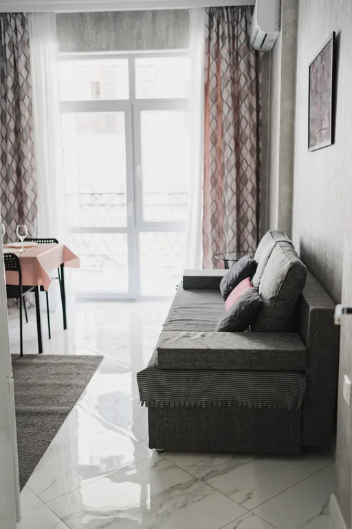 Великолепная квартира на берегу моря