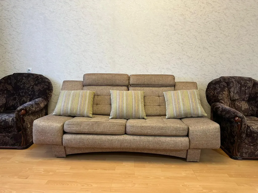 Трёхкомнатная квартира на ДОСААФе