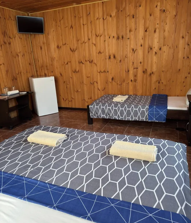 Квартира Трехместная комната с видом на горы — Геленджик