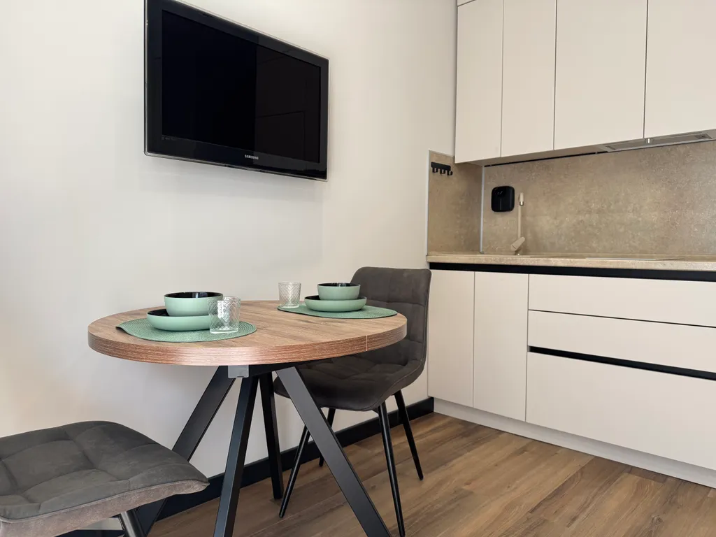 Апартамент с балконом