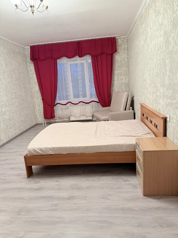 Большая 2-комнатная квартира в хорошем районе — аренда посуточно в Кингисепп