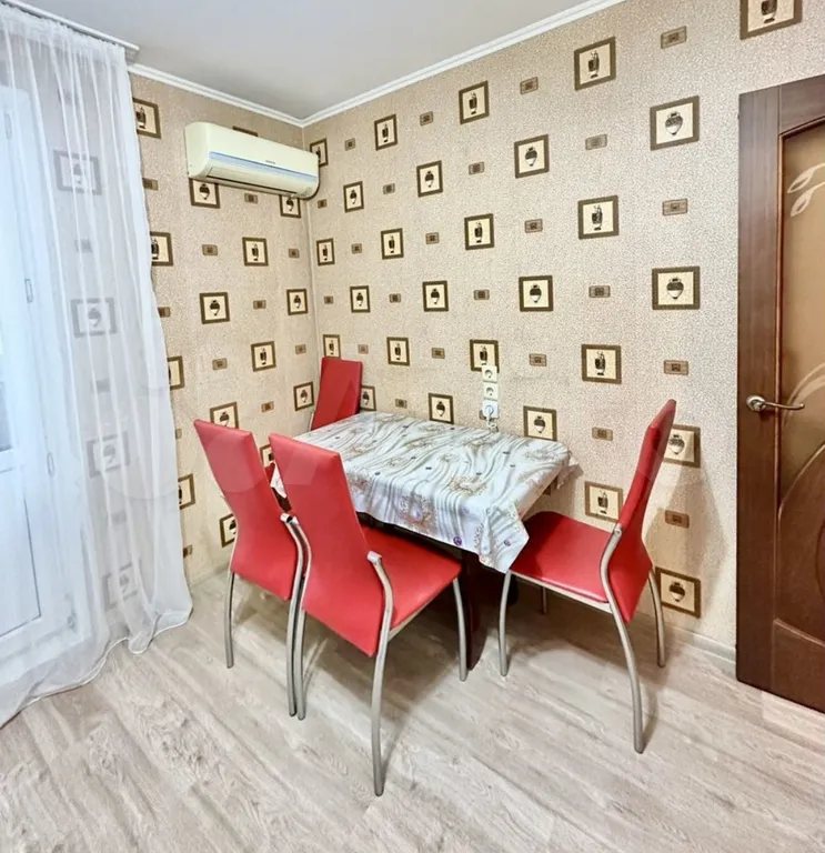 Квартира Уютная квартира у микрохирургии глаза — Краснодар