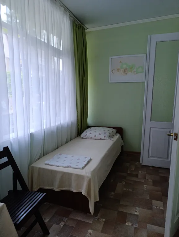 Уютная комната в старой гагре