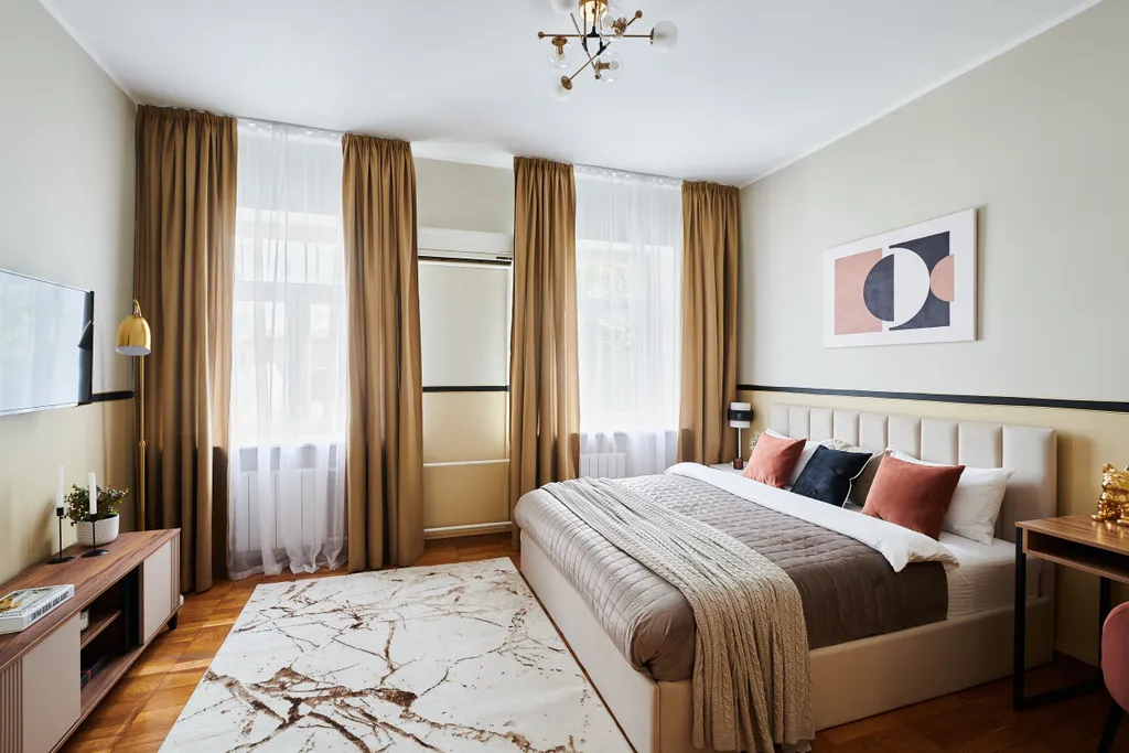 Двухуровневая с мансардой у Патриарших Прудов