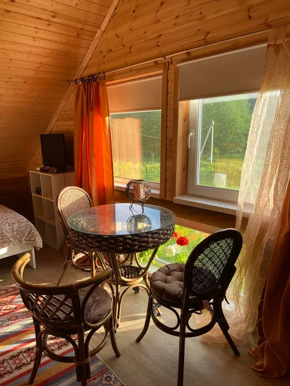 Коттедж Дом среди трех озёр — Луга