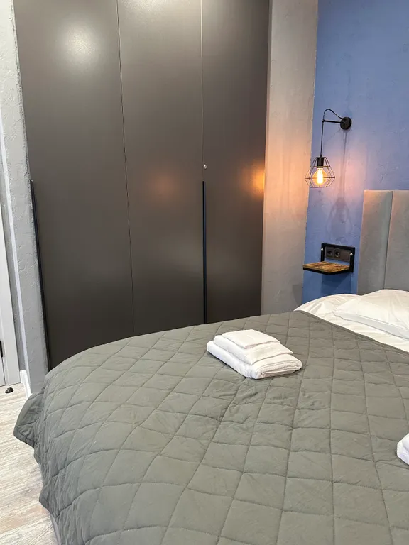 Однокомнатная квартира рядом со склоном