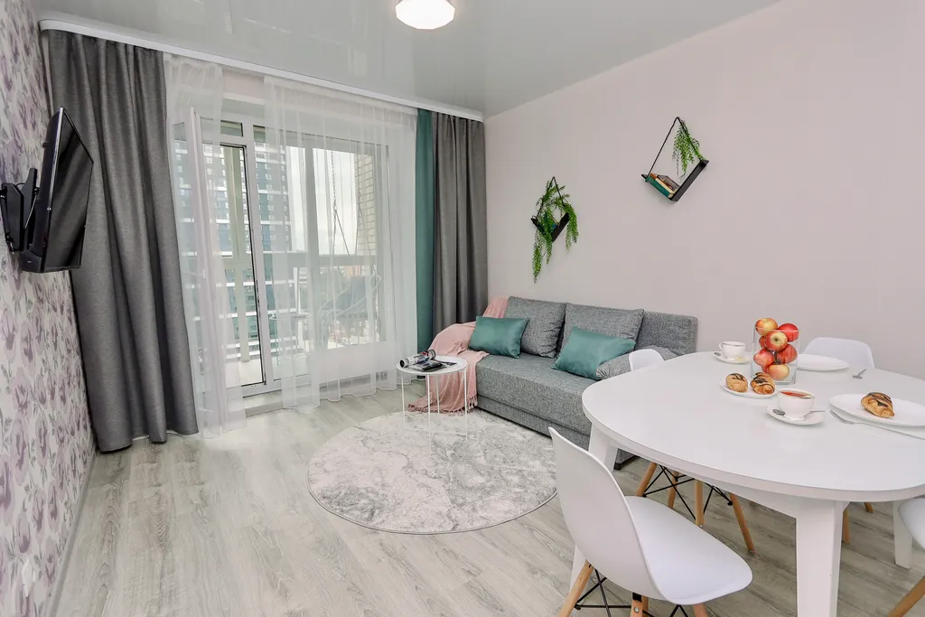 Очаровательная евродвушка с панорамным балконом