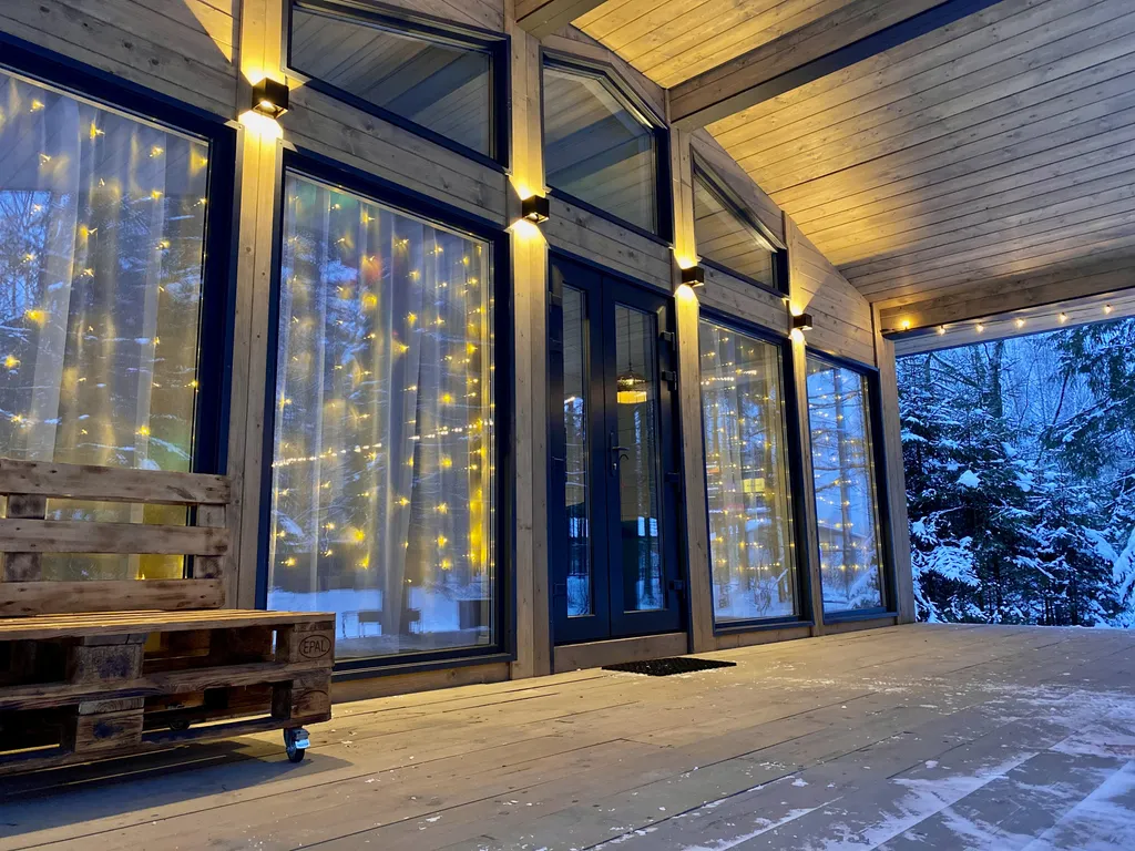 Эко-дом с панорамными окнами #1