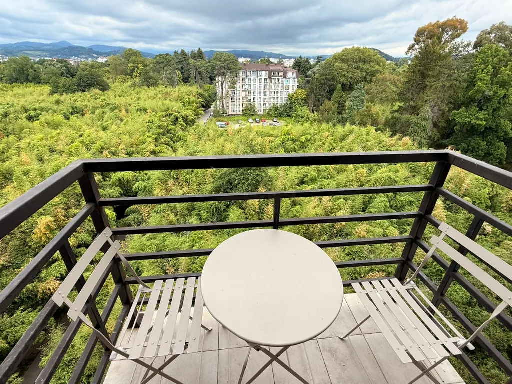 Квартира Апартаменты с видом на рощу в Морент — Сириус