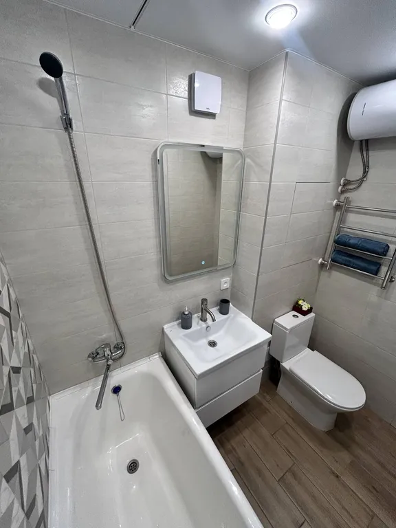 Современная двухкомнатная в центре города