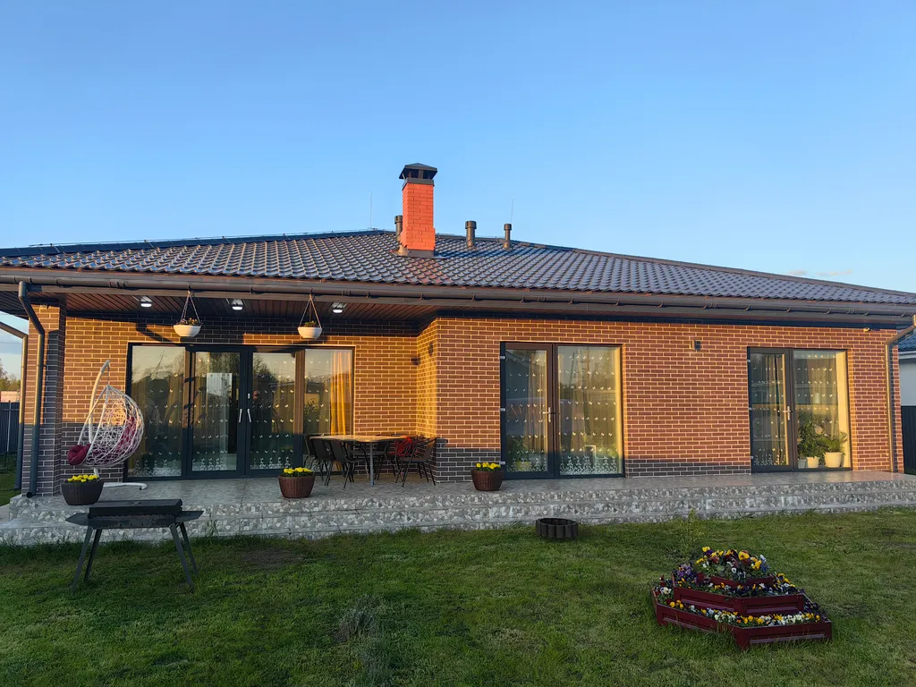 Нoвый уютный коттедж