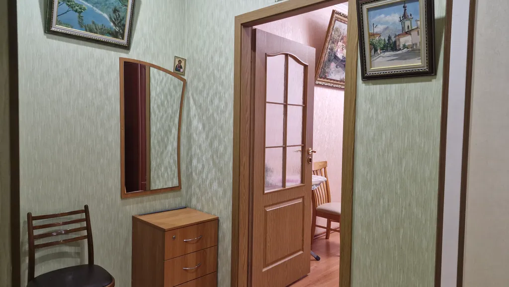 Просторная 2-х комнатная квартира в центре Алушты