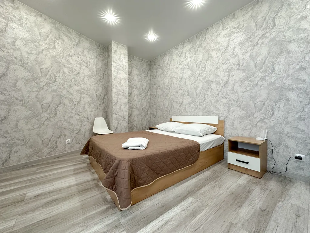 Просторная и стильная квартира у новой набережной