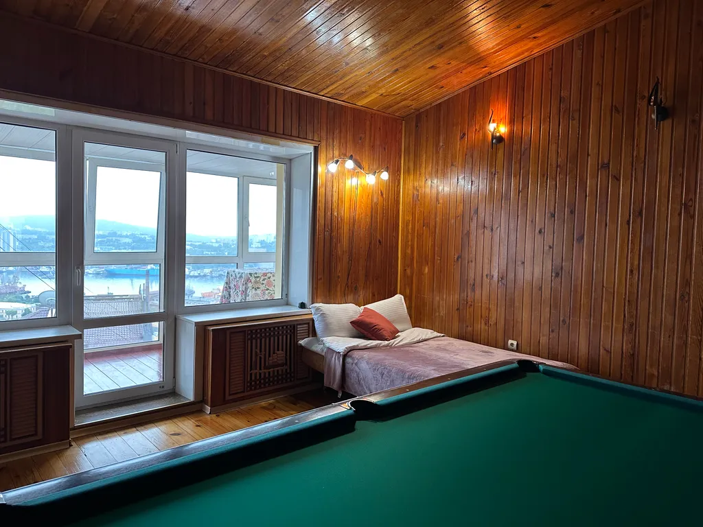 Таунхаус с роскошным видом на бухту Золотой Рог