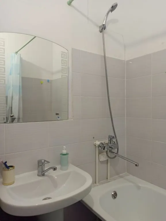 1-комнатная квартира для 4 гостей рядом с жд и автовокзалом