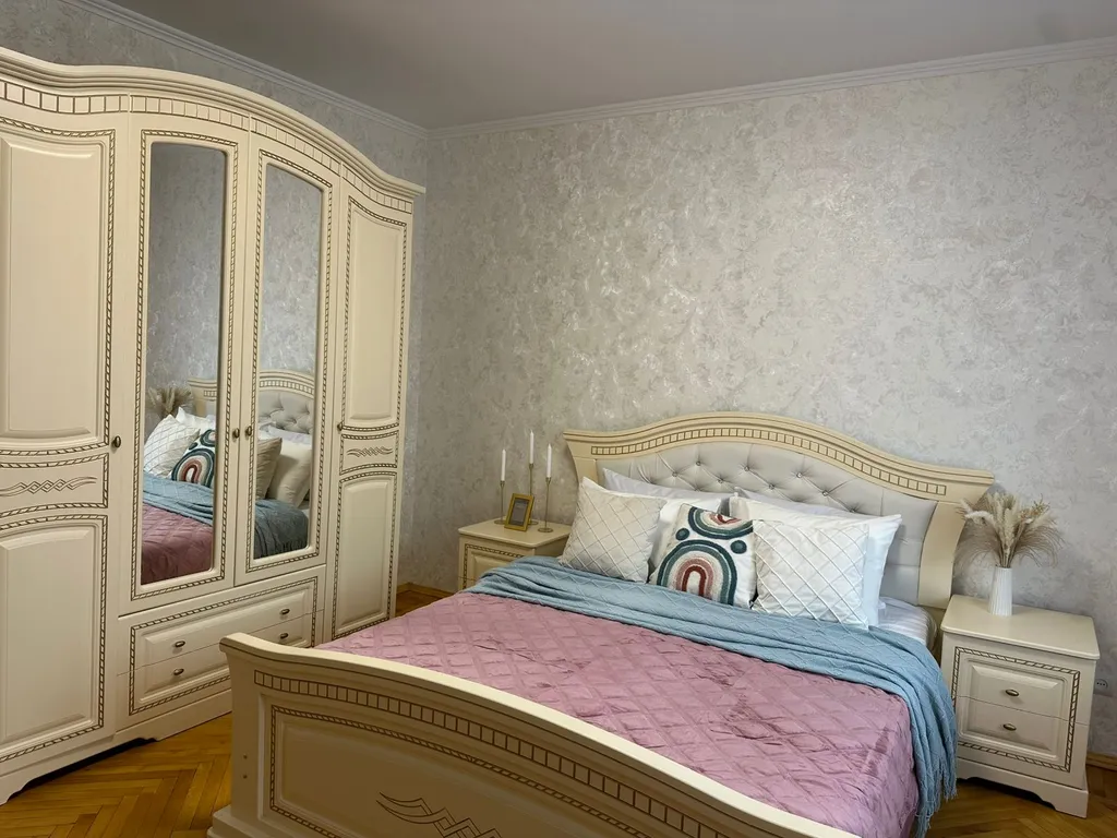 Квартира Двухкомнатная квартира — Москва