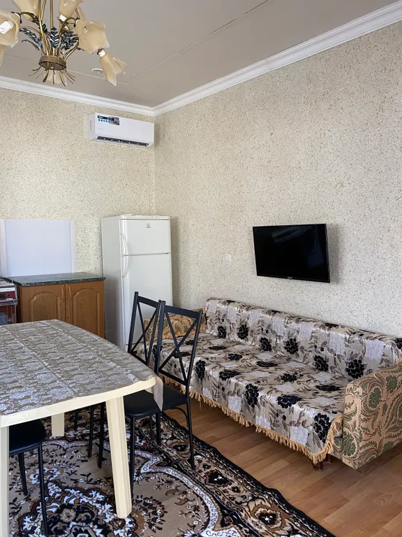 Коттедж 1-комнатный Дом — Избербаш