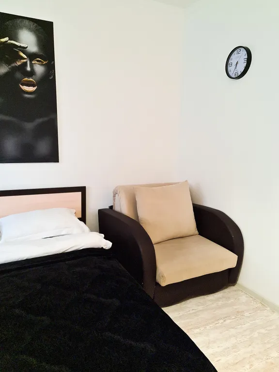 Двухкомнатная рядом с ЯГД и ж/д вокзалом