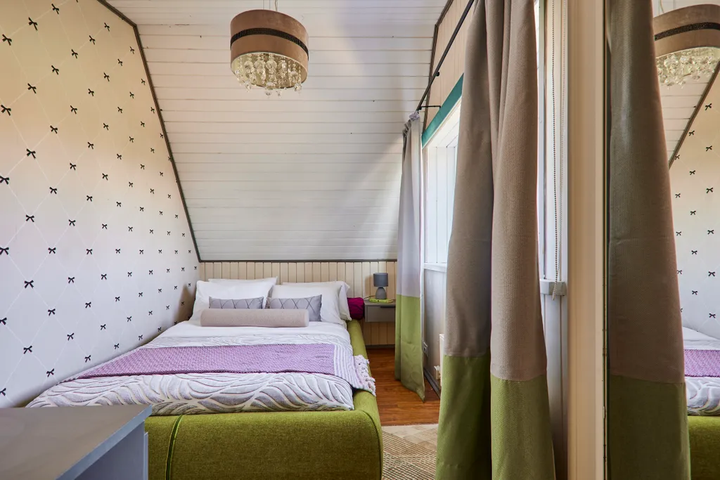 Коттедж Уютный просторный дом с баней для большой семьи — Ропшинские Ключи