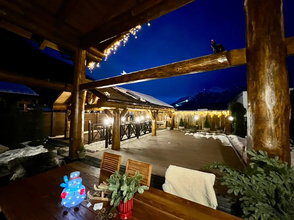 Коттедж Шале в горах — Красная Поляна