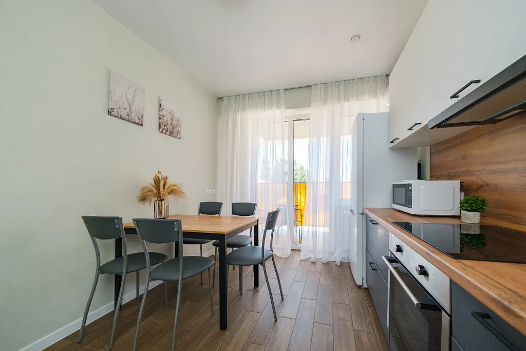 Просторная квартира на берегу моря