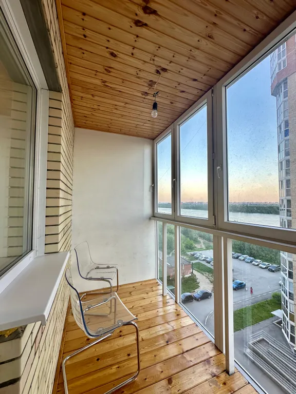 Студия с прекрасным видом на Иртыш