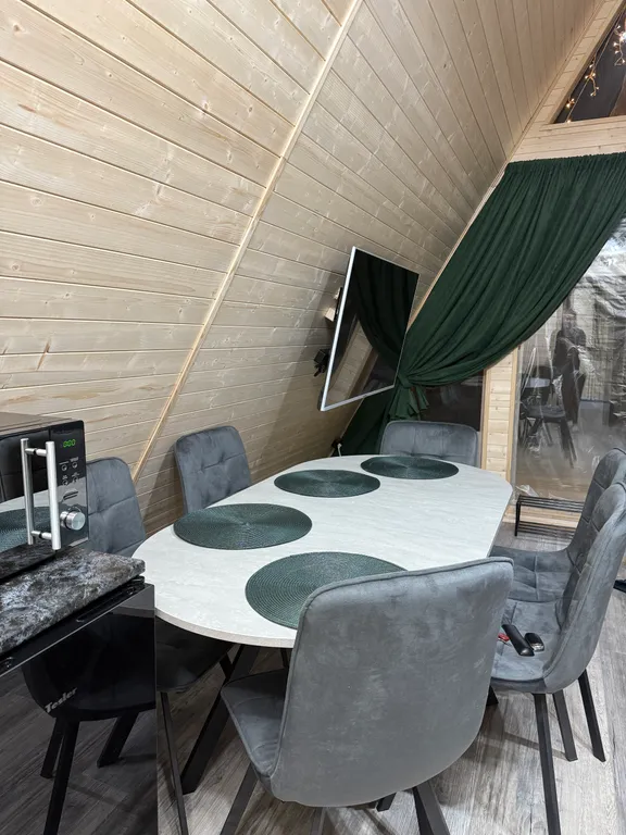 А-фрейм рядом с парком Лога