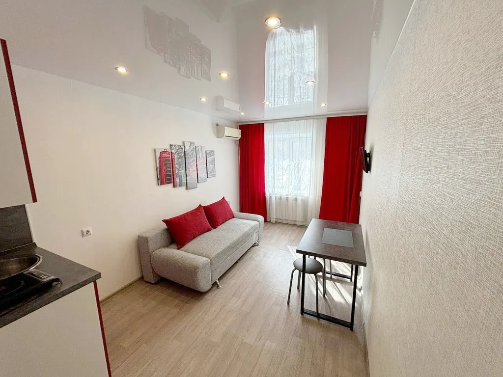 Квартира-студия в центре, на Амурском бульваре, возле площади Ленина