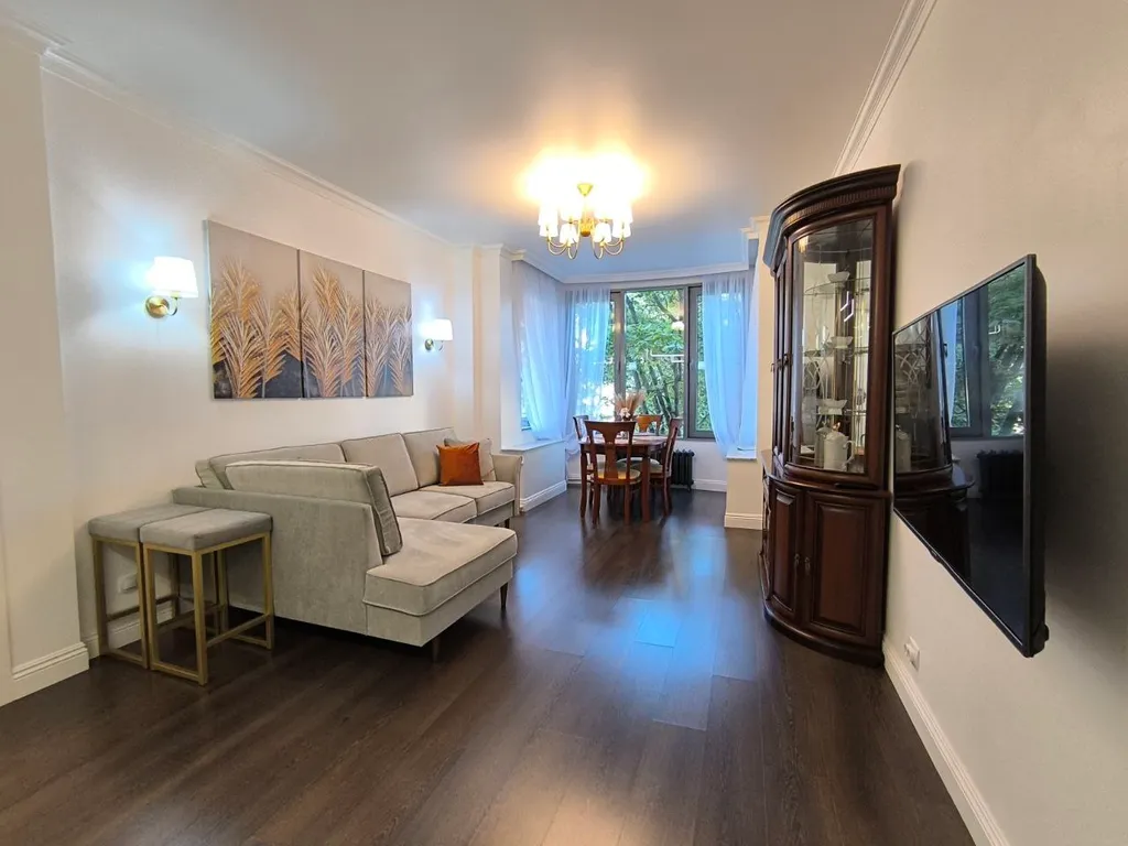 Velvet Aparts трехкомнатные в центре с парковкой