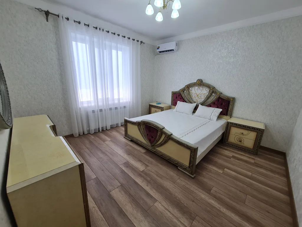 Уютный дом рядом с берегом моря