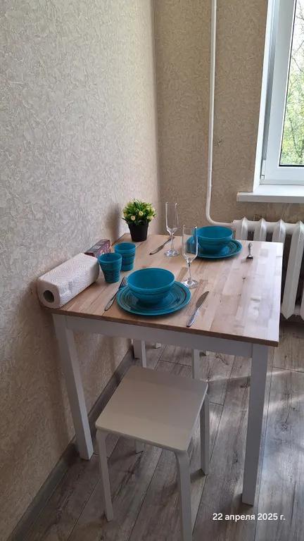 Квартира Квартира с панорамным балконом в самом центре города — Курск