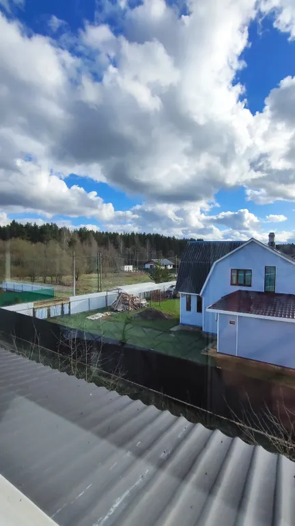 Дом с видом на лес