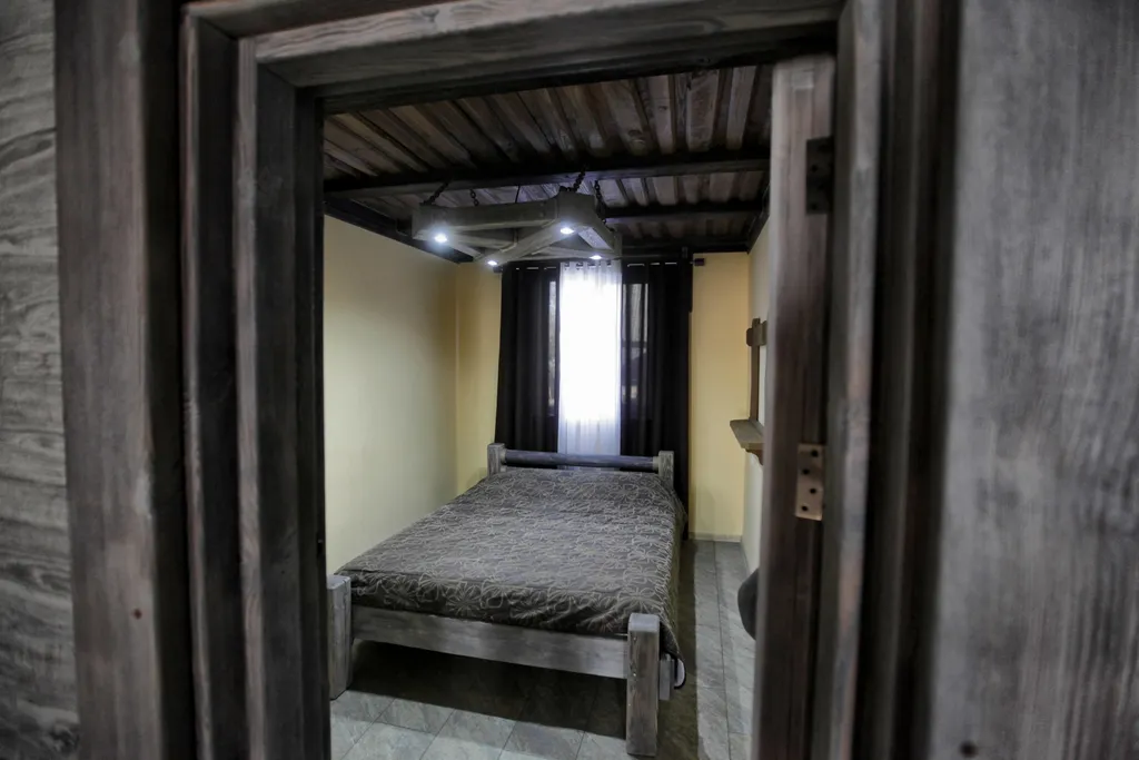 Дом с камином