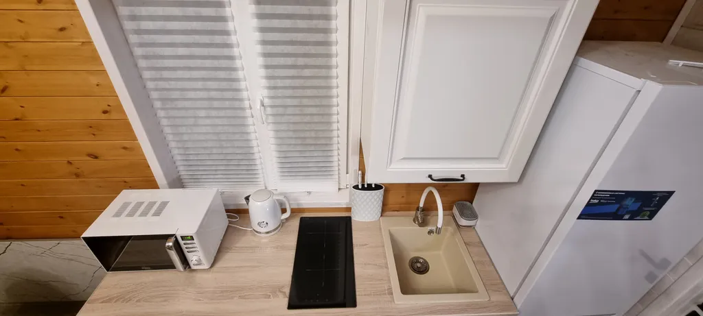 Коттедж Дом с террасой в лесу рядом с речкой — Архыз