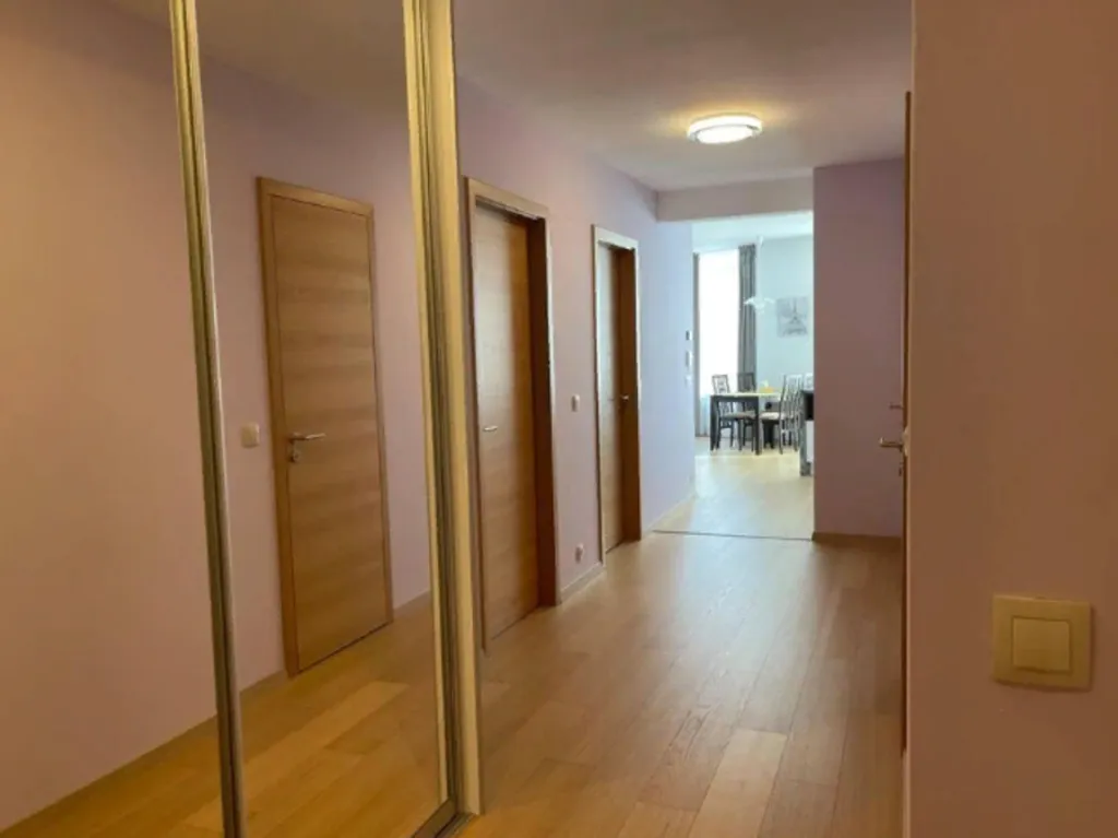 Panorama City Apartment