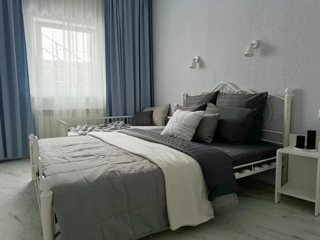 Уютный дом с бассейном и баней для отдыха, семейных праздников