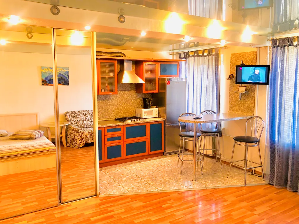 Студия на Набережной рядом Сарниито