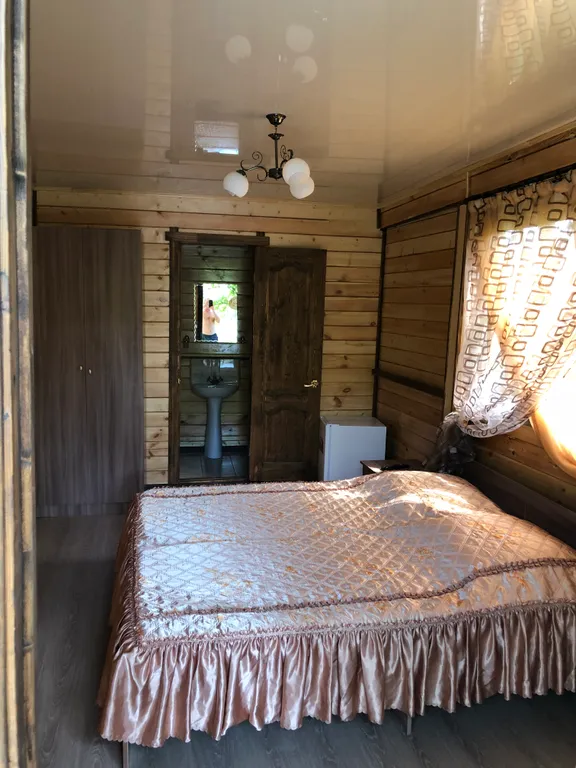 Квартира Комната в апартаментах с видом на гору, со всеми удобствами и кухней — Сухум