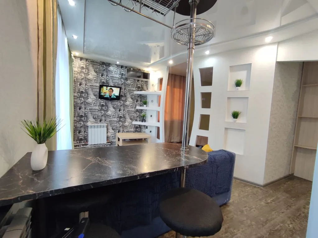 Теплая, светлая квартира, рядом с Калина Мол