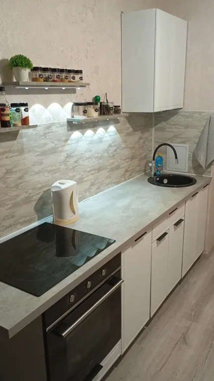 Светлая евро квартира в новом доме с детской площадкой