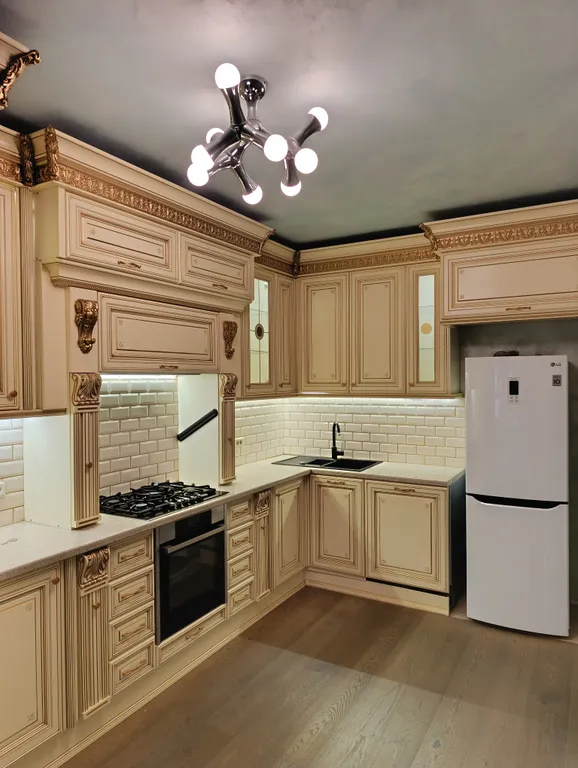 Золотая кисть