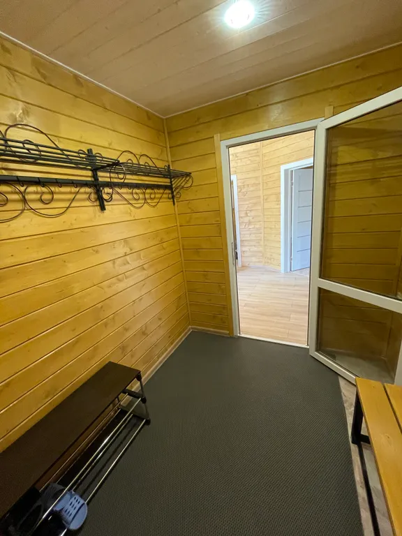 Дом в Лесном на берегу