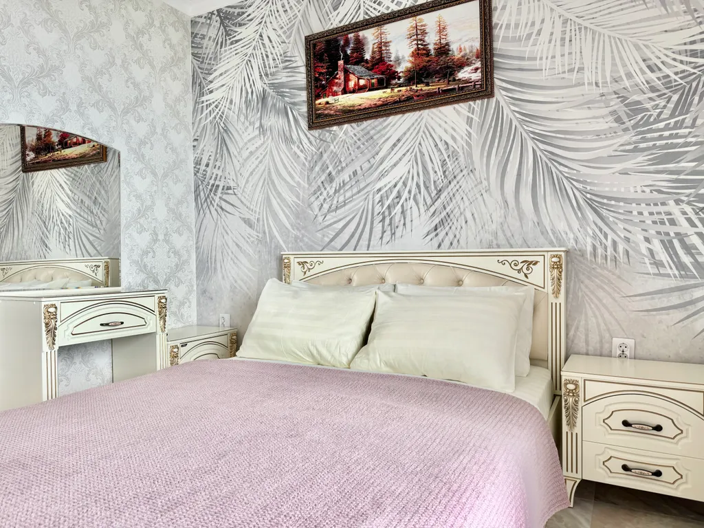 Двухкомнатная квартира с прямым видом на море