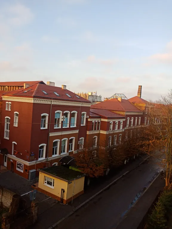 Квартира 2-комнатная Квартира — Калининград