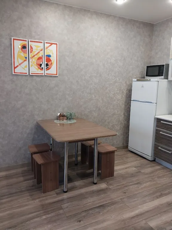 Просторная квартира в центре города, с видом на город