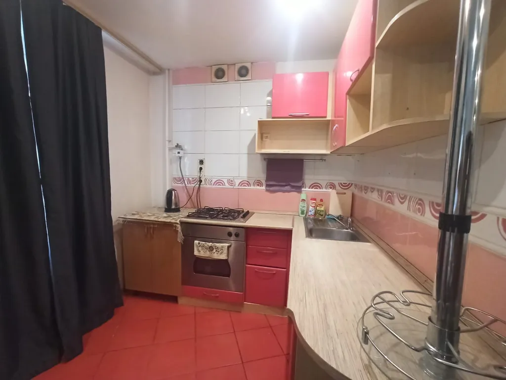 Студия, для командированных, в центре на набережной